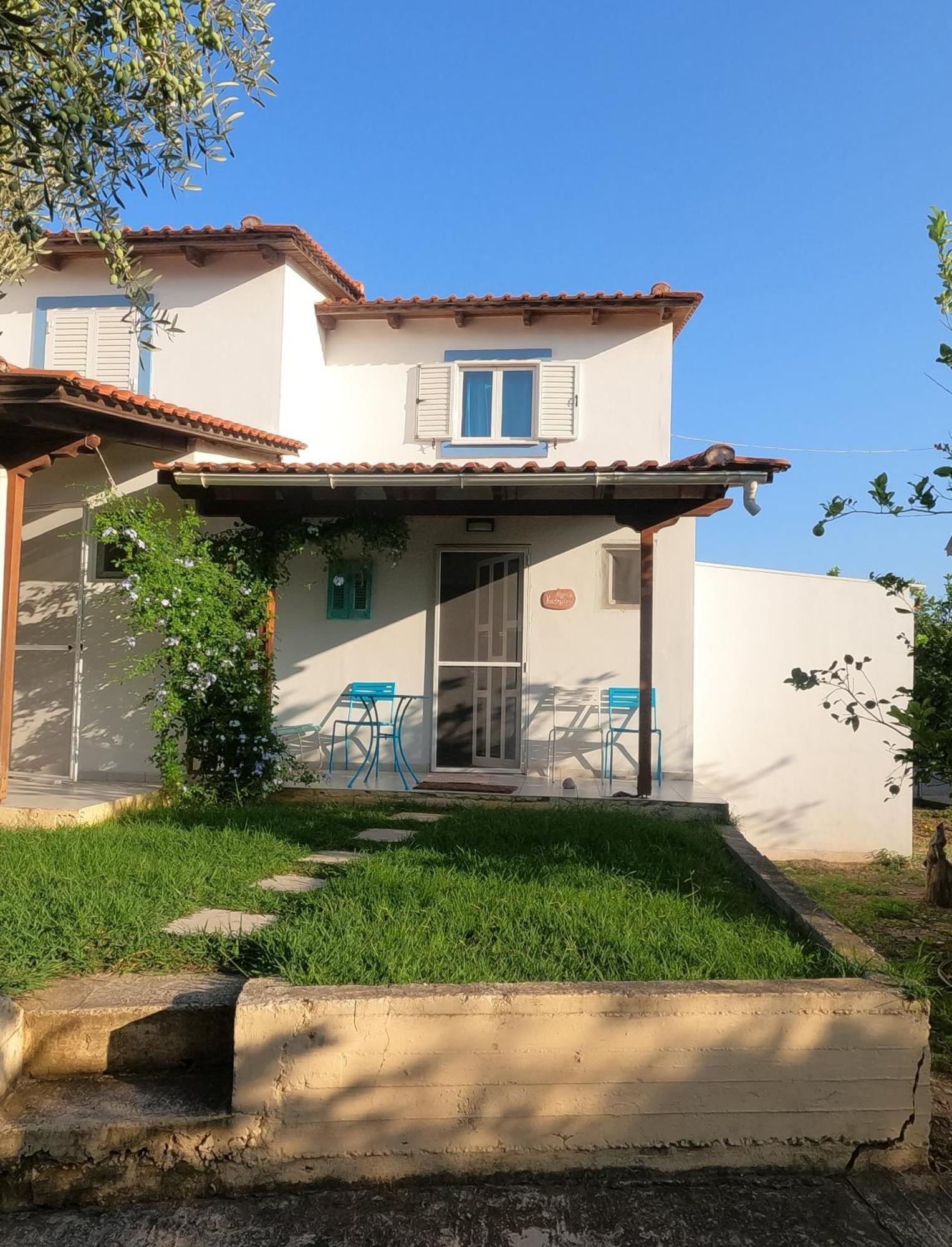 Spiti Ostria Villa Aegium Buitenkant foto